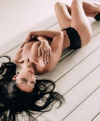 Сексуальная богиня приглашает в гости искушенного ценителя истинной женской красоты. Готова окунуть в мир страсти, нежности и сексуальных удовольствий. Все фантазии станут яркой реальностью. Не упусти шанс насладиться моментом. Позвони! 4936, 22 года